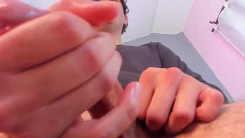 Snapshot of noah_ferrary chatting on 11/06/25, 08:43 Noah Ferrary online show from 11/06/25, 08:43