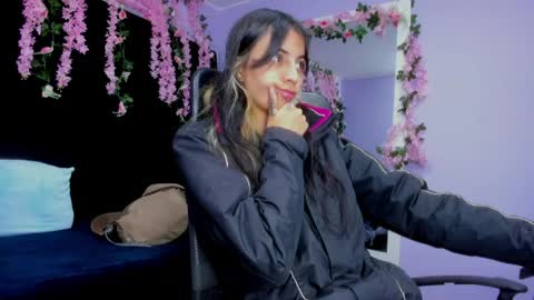 Noah johns online show from 04/08/26, 01:11