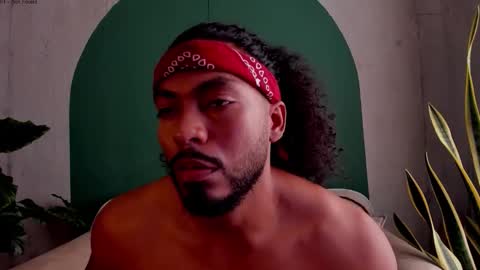 Noah online show from 11/10/25, 03:55