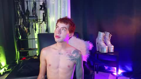 Snapshot of noah_lambert chatting on 02/03/26, 02:32 Noah online show from 02/03/26, 02:32