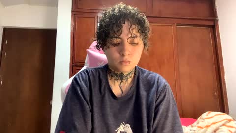 noah hehim    online show from 01/28/25, 02:00