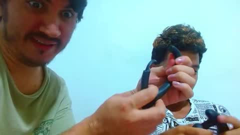 noah_meyer_ online show from 10/01/25, 07:47