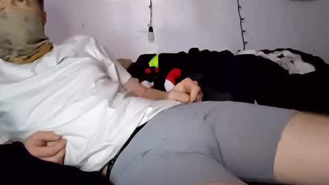 Snapshot of noah_wesley chatting on 12/19/24, 09:29 Noah Wesley online show from 12/19/24, 09:29