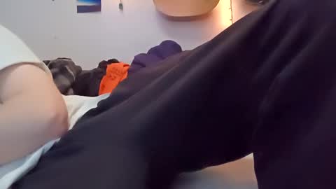 Snapshot of noah_wesley chatting on 01/26/25, 06:17 Noah Wesley online show from 01/26/25, 06:17