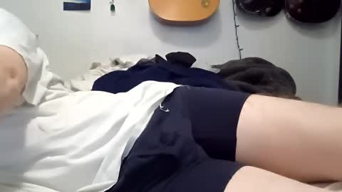 Snapshot of noah_wesley chatting on 02/17/25, 01:36 Noah Wesley online show from 02/17/25, 01:36