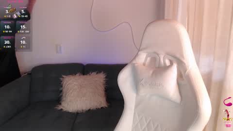 Snapshot of noah_white3 chatting on 06/18/26, 12:20 noah_white3 online show from 06/18/26, 12:20