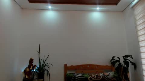 LIAM- noah online show from 10/28/25, 01:36