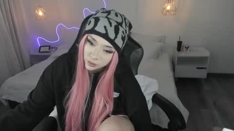 Noah  online show from 02/13/26, 04:30