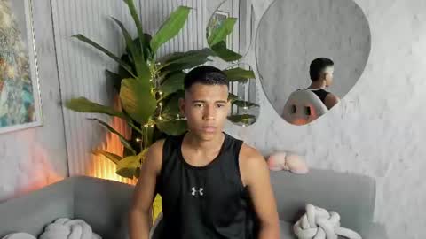 Snapshot of noahdark_ chatting on 06/30/26, 01:50 NOAH online show from 06/30/26, 01:50