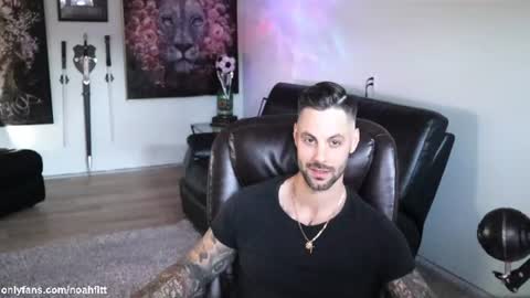 Snapshot of noahfitt chatting on 07/19/26, 02:37 Noah Fitt online show from 07/19/26, 02:37
