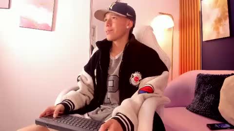 Noah online show from 07/04/26, 03:35