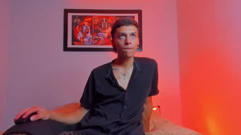 noahh_sky online show from 04/13/26, 03:56