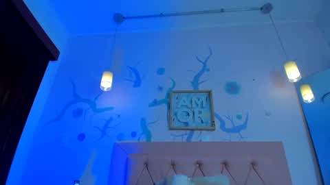 Snapshot of noahperezz chatting on 11/07/25, 01:27 noahperezz online show from 11/07/25, 01:27