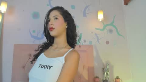 Snapshot of noahperezz chatting on 11/08/25, 01:39 noahperezz online show from 11/08/25, 01:39