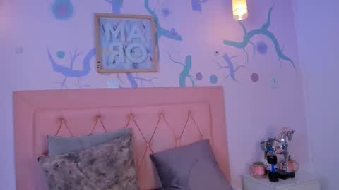 Snapshot of noahperezz chatting on 11/16/25, 01:55 noahperezz online show from 11/16/25, 01:55