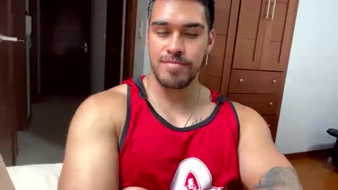 Snapshot of noahsexx98 chatting on 11/09/25, 03:10 noahsexx98 online show from 11/09/25, 03:10