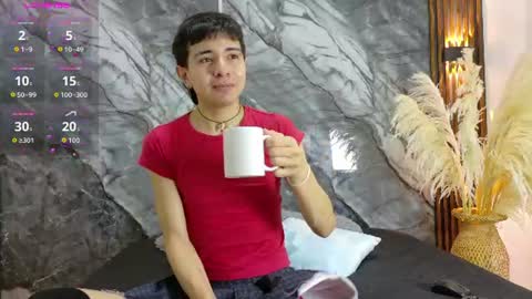 Snapshot of noahwalker__ chatting on 06/22/26, 11:07 online show from 06/22/26, 11:07