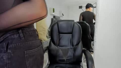 Snapshot of noahwolff_ chatting on 02/04/26, 04:51 Noah online show from 02/04/26, 04:51