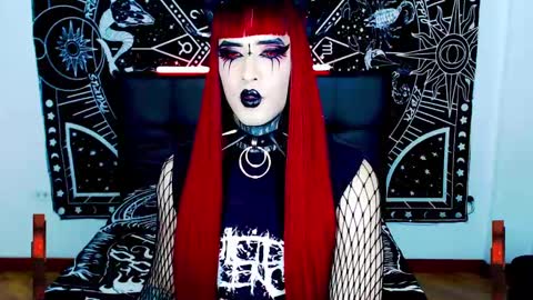 caroline online show from 02/22/25, 07:34