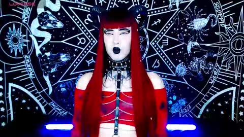 caroline online show from 10/14/25, 02:34