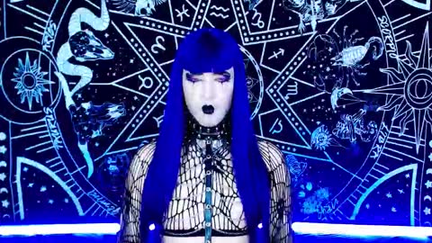 caroline online show from 12/03/25, 01:13