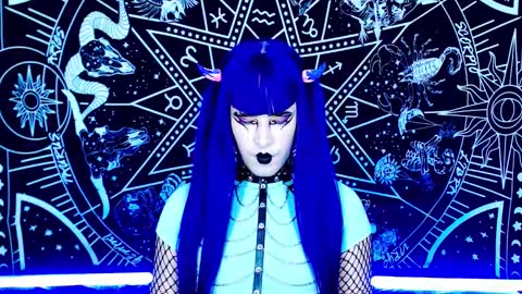 caroline online show from 12/05/25, 02:09