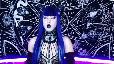 caroline online show from 04/01/26, 12:55