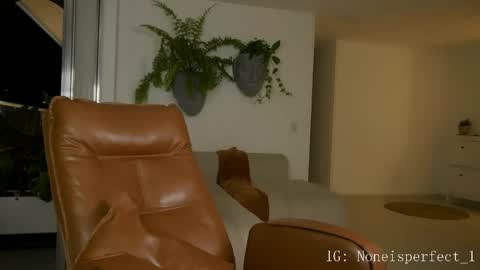 Samantha online show from 04/23/26, 02:02