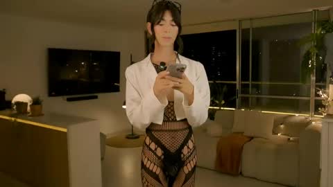 Samantha online show from 05/30/26, 12:41
