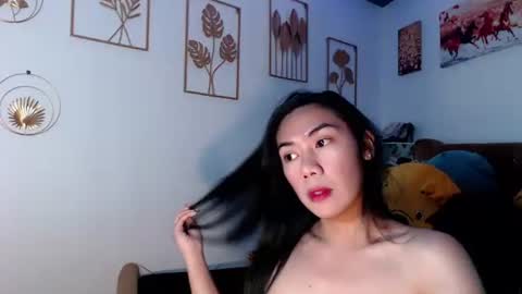 Snapshot of noboyfriendsincebirth chatting on 10/02/25, 10:33 Samantha Summer online show from 10/02/25, 10:33