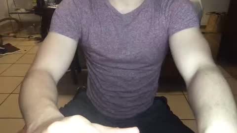 Snapshot of nobudget06 chatting on 12/04/24, 05:05 nobudget06 online show from 12/04/24, 05:05