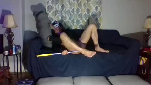 Snapshot of noclothesplease chatting on 12/29/24, 05:53 Rikki online show from 12/29/24, 05:53