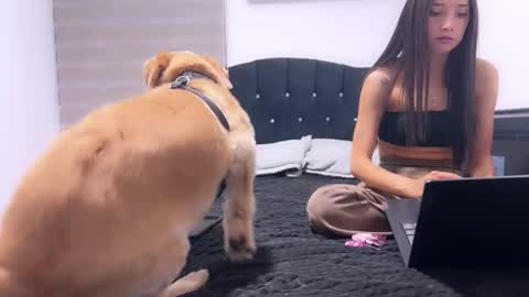 Jean Y Isa online show from 01/14/26, 03:34