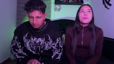Jean Y Isa online show from 04/10/26, 05:12