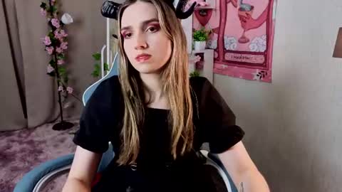 Alice online show from 06/25/26, 07:46