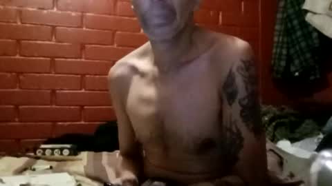 Snapshot of nocturnus1980 chatting on 10/06/25, 02:31 nocturnus1980 online show from 10/06/25, 02:31