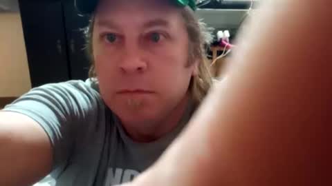 Snapshot of nodak808 chatting on 12/12/24, 11:40 Jonny Coxman online show from 12/12/24, 11:40