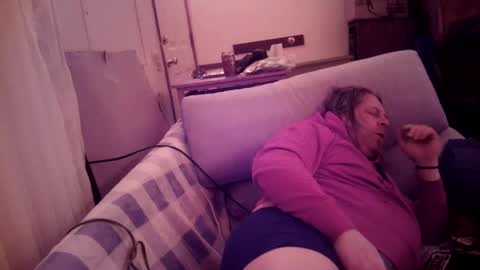 Snapshot of nodak808 chatting on 12/17/24, 12:43 Jonny Coxman online show from 12/17/24, 12:43