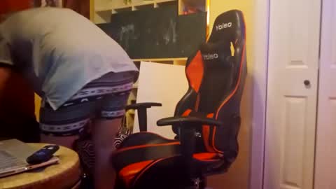 Snapshot of nodak808 chatting on 09/13/25, 11:32 Jonny Coxman online show from 09/13/25, 11:32