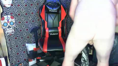 Snapshot of nodak808 chatting on 10/03/25, 09:28 Jonny Coxman online show from 10/03/25, 09:28