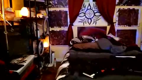 Snapshot of nodak808 chatting on 11/05/25, 09:20 Jonny Coxman online show from 11/05/25, 09:20