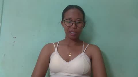 Snapshot of noellah chatting on 03/02/25, 07:32 noellah online show from 03/02/25, 07:32