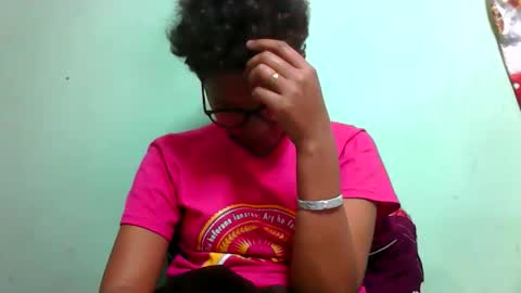 Snapshot of noellah chatting on 09/10/25, 06:57 noellah online show from 09/10/25, 06:57