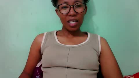 Snapshot of noellah chatting on 09/21/25, 07:10 noellah online show from 09/21/25, 07:10