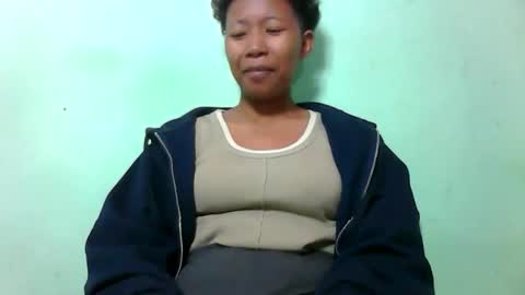 Snapshot of noellah chatting on 09/25/25, 07:23 noellah online show from 09/25/25, 07:23