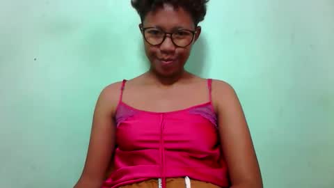 Snapshot of noellah chatting on 09/29/25, 06:07 noellah online show from 09/29/25, 06:07