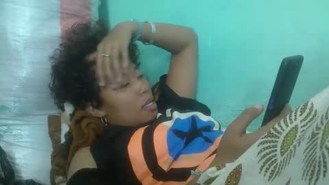 noellah online show from 02/11/26, 07:30