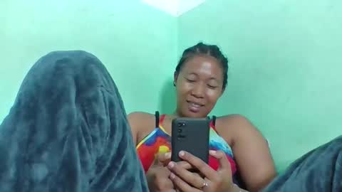 noellah online show from 05/01/26, 03:33