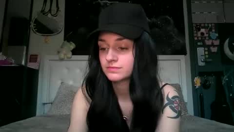 Noelle online show from 04/02/26, 05:10