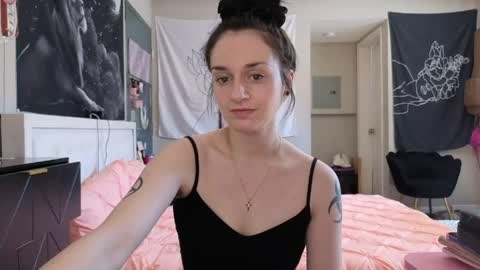 Noelle online show from 06/03/26, 08:25